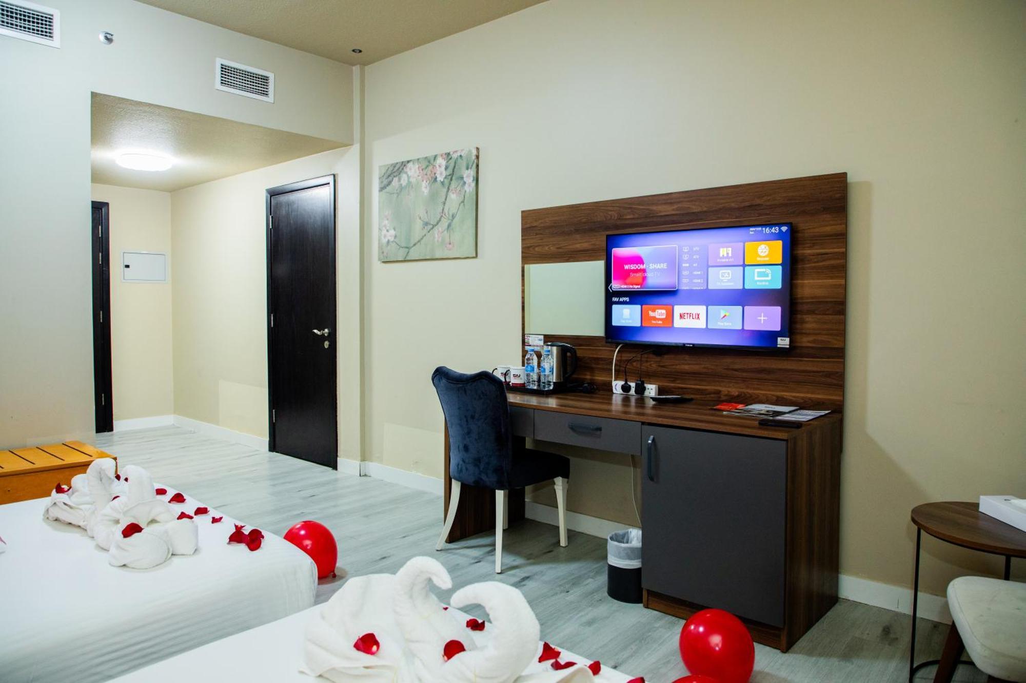 The Saj Hotel Ajman Exterior foto
