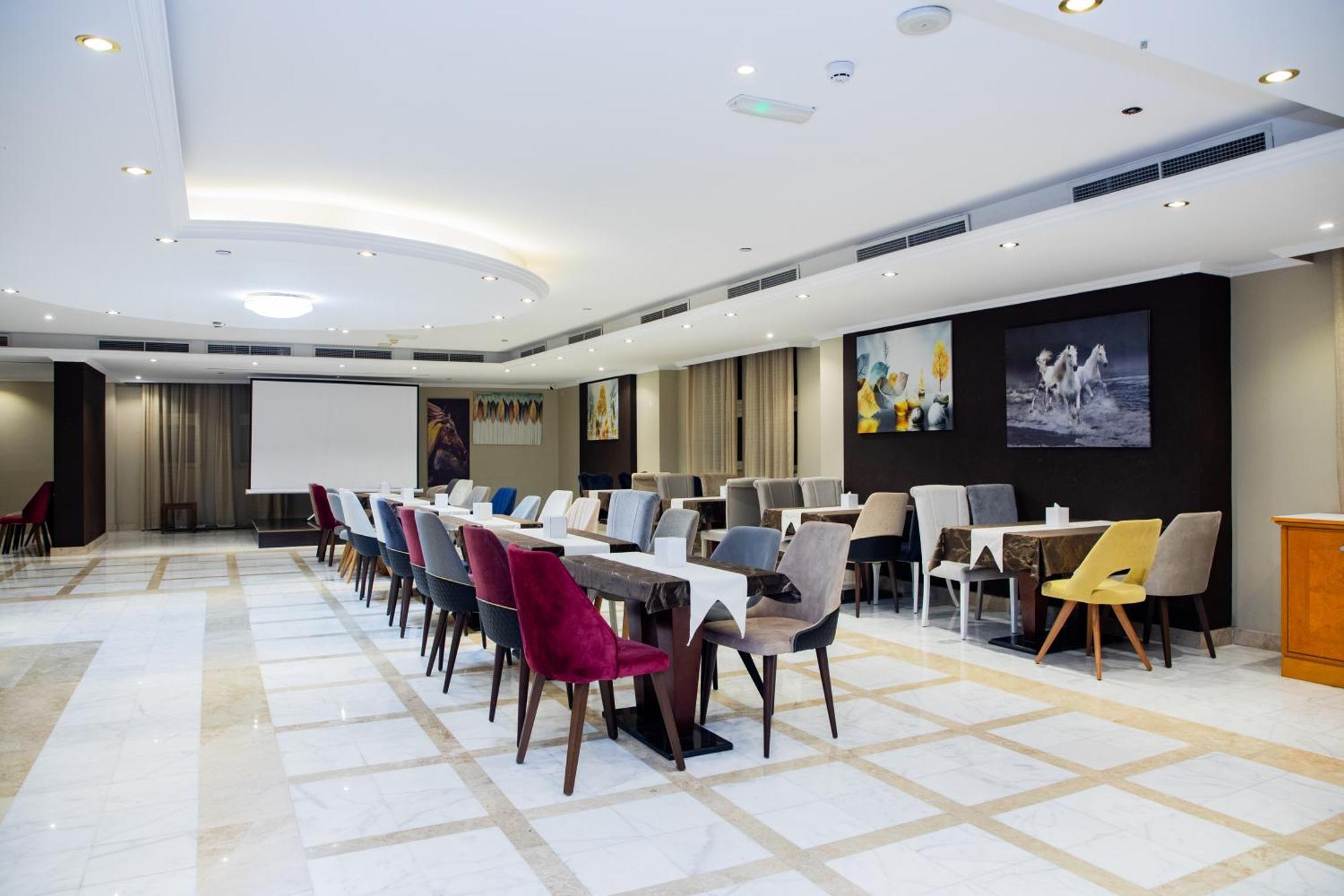 The Saj Hotel Ajman Exterior foto