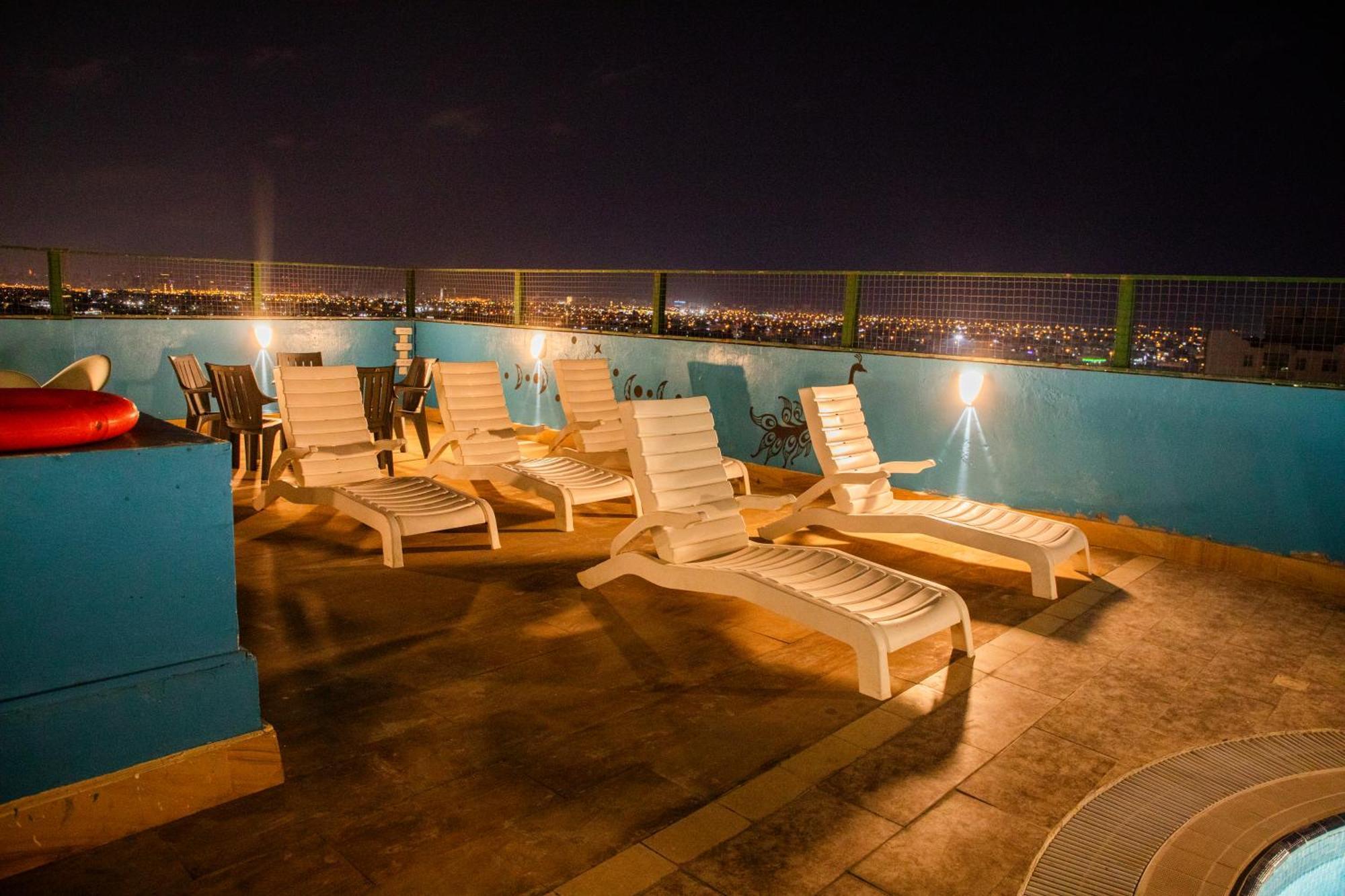 The Saj Hotel Ajman Exterior foto